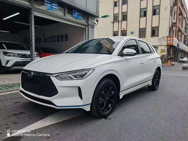 BYD E2 2021 Traveler's Edition