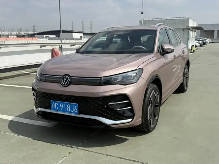 Volkswagen Tiguan L 2024 Model Pro 330TSI 2WD R-Line Smart collar Edition
