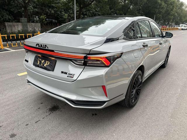 Yixuan MAX 2022 1.5T Super Cool Dad Edition – фото 15