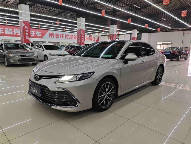 Toyota Camry 2021 2.5G Luxury – фото 1
