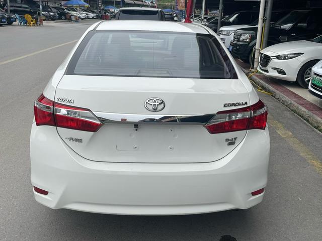 Toyota Corolla 2017 1.2T CVT GL – фото 4