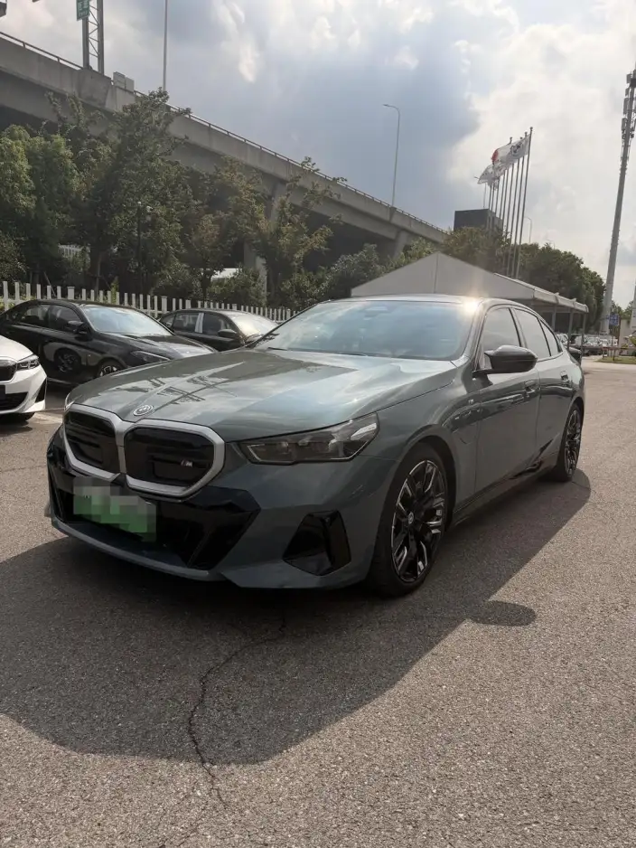 BMW i5 Imported 2024 Model M60 xDrive