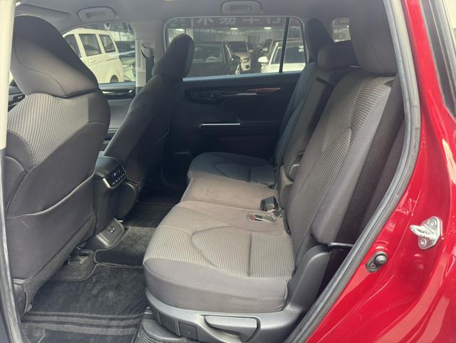 Toyota Highlander 2022 Hybrid 2.5L 2WD Elite 7-Seater – фото 9
