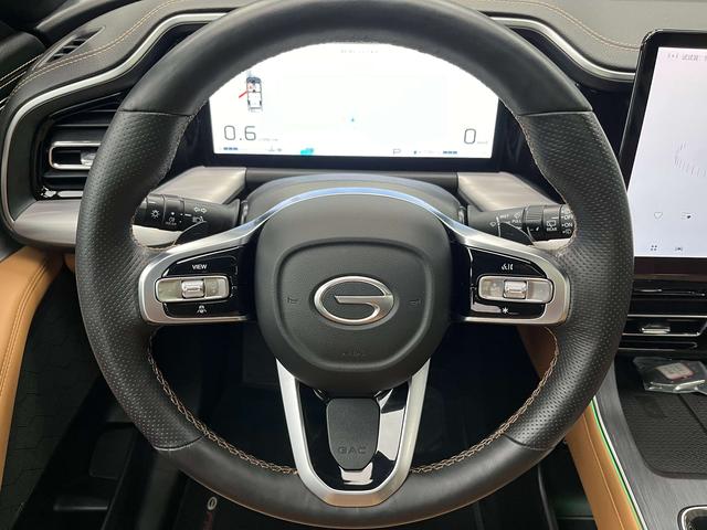 GAC Trumpchi GS8 2022 Navigator Series 2.0TGDI AWD Luxury Smart Connect 7-seat – фото 3