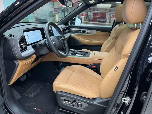 GAC Trumpchi GS8 2022 Navigator Series 2.0TGDI AWD Luxury Smart Connect 7-seat – фото 11