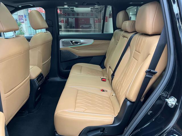 GAC Trumpchi GS8 2022 Navigator Series 2.0TGDI AWD Luxury Smart Connect 7-seat – фото 14