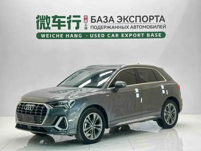 AUDI Q3 2022 Model 35 TFSI Fashion Dynamic Model