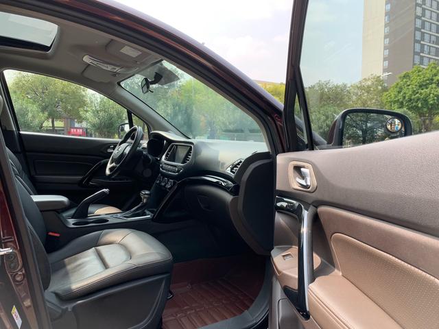 GAC Trumpchi GS4 2015 модификация 200T G-DCT Premium Edition – фото 15