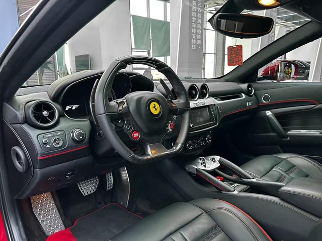 Ferrri FF 2012 модификация 6.3L V12
