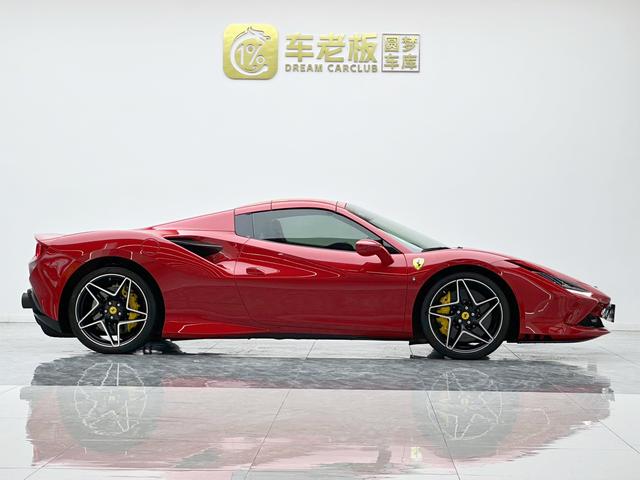 Ferrari F8 Модель 2020 года Spider 3.9T V8 – фото 10