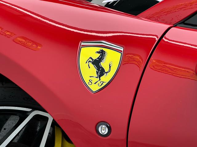 Ferrari F8 Модель 2020 года Spider 3.9T V8 – фото 12