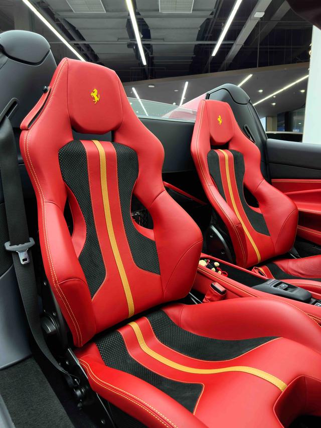 Ferrari F8 Модель 2020 года Spider 3.9T V8 – фото 18