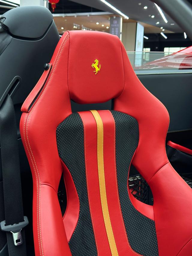 Ferrari F8 Модель 2020 года Spider 3.9T V8 – фото 19