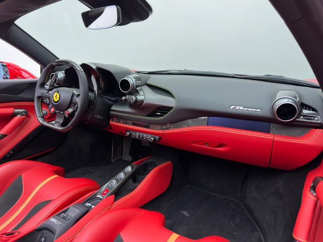 Ferrari F8 Модель 2020 года Spider 3.9T V8 – фото 20