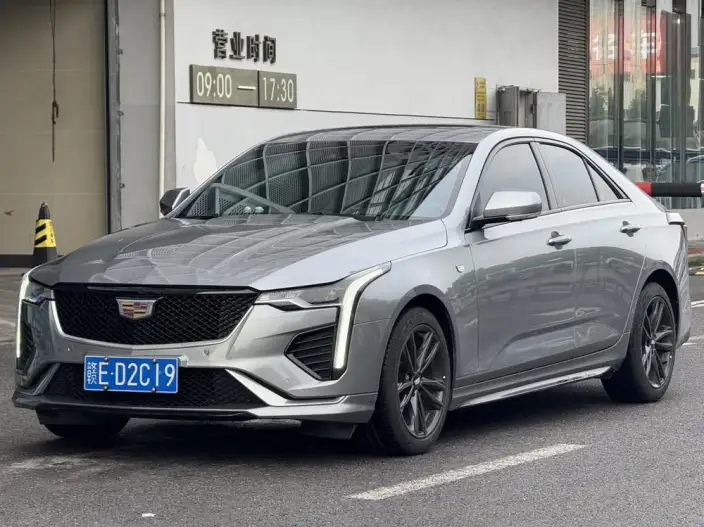 Cadillac CT4 2023 Model 25T Luxury Model