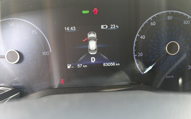 Hongqi E-QM5 2021 Charge Flagship Edition – фото 15