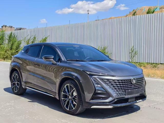 Changan UNI-T 2023 Second Generation 1.5T Flagship – фото 3