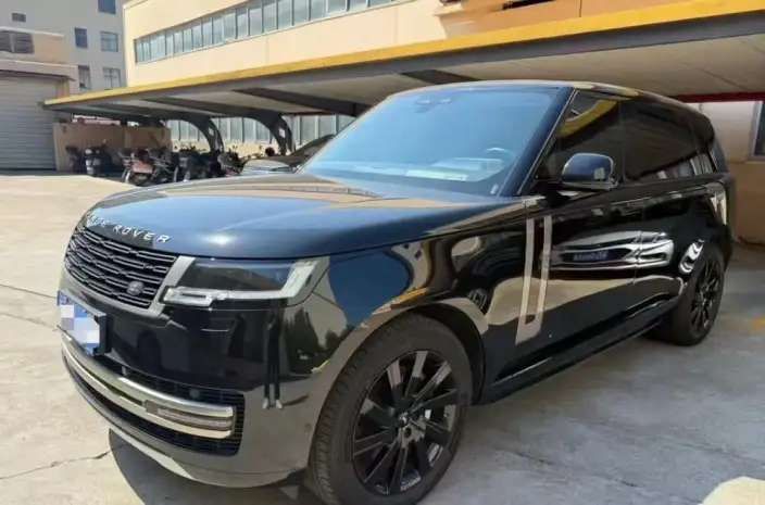 Range Rover 2023 Model 3.0 L6 400PS Shengshi VII seat Extended Edition