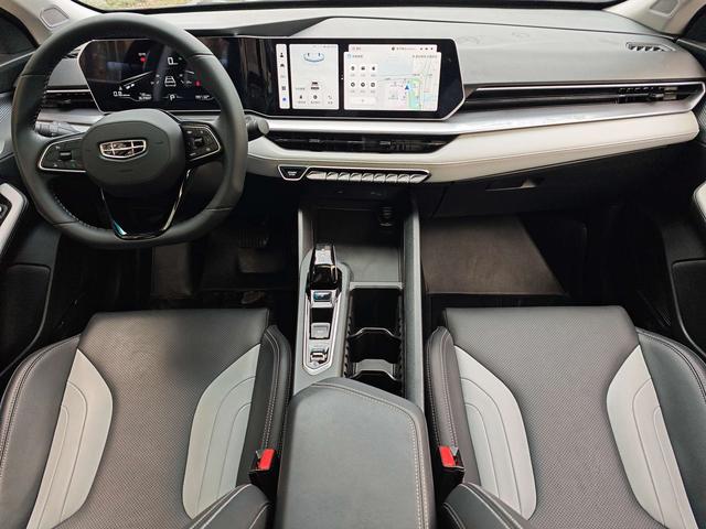 Geely Binrui 2024 Binrui COOL 1.5T DCT Champion – фото 4