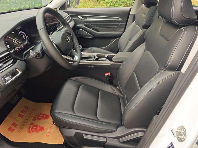 Geely Emgrand 2022 4th Gen 1.5L CVT Premium – фото 5