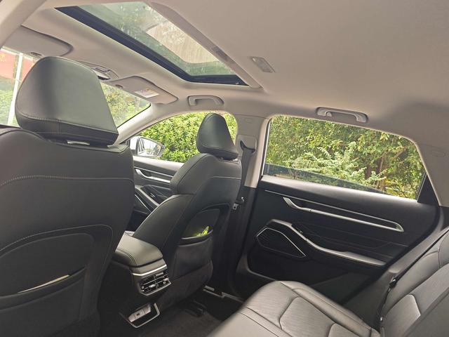 Geely Emgrand 2022 4th Gen 1.5L CVT Premium – фото 10