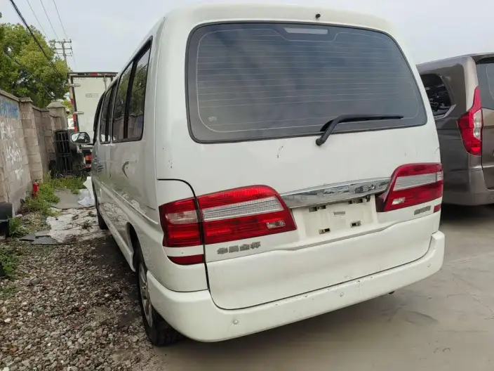 Jinbei Express 2020 Model 2.0L L Class Edition Standard Model 6 seat 1TZS China VI