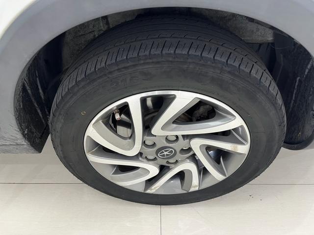 Rui f eng S3 2014 модификация 1.5L Manual Luxury – фото 12