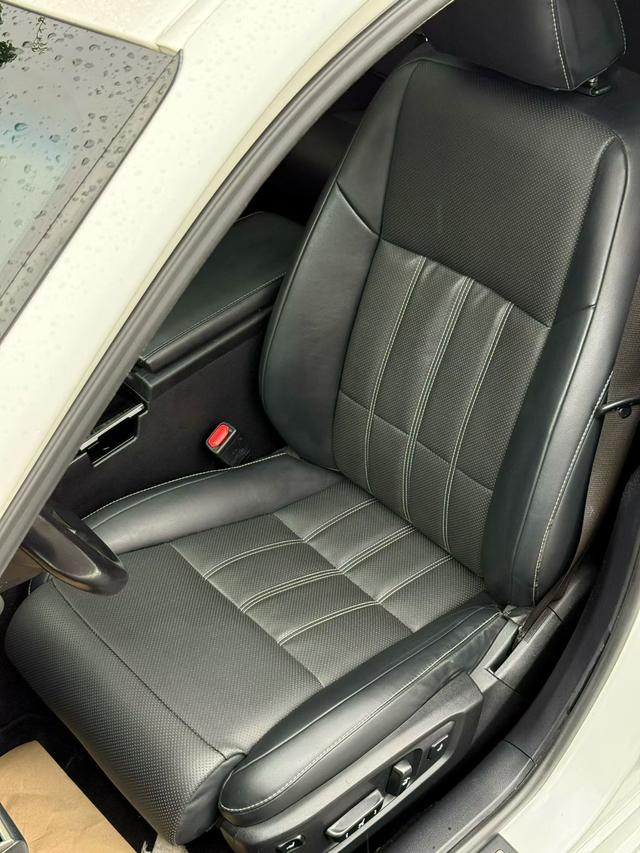 Lexus ES 2015 300h Comfort – фото 4