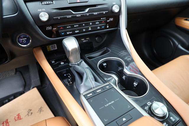 Lexus RX 2020 450h AWD Elegant China VI – фото 12