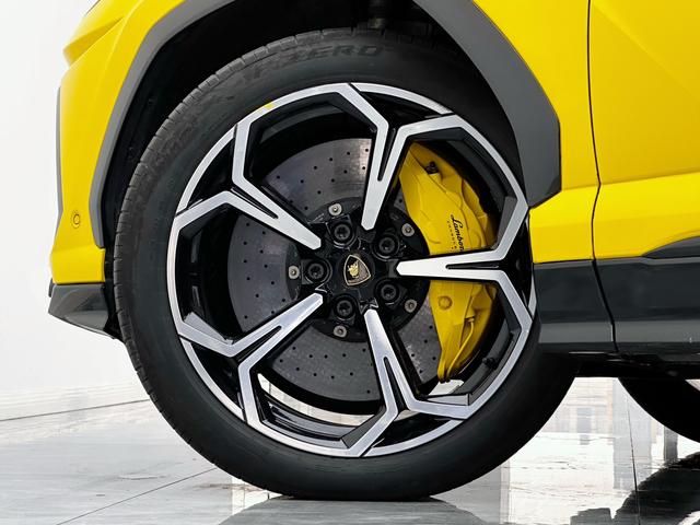 Urus 2021 4.0T V8 – фото 10