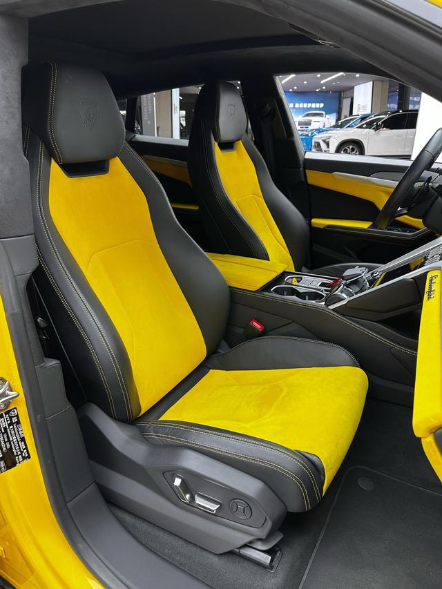 Urus 2021 4.0T V8 – фото 12