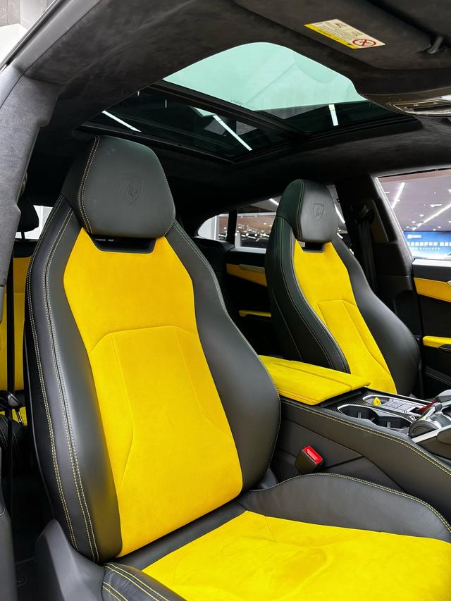 Urus 2021 4.0T V8 – фото 13