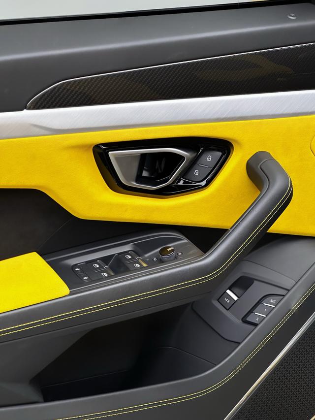 Urus 2021 4.0T V8 – фото 15