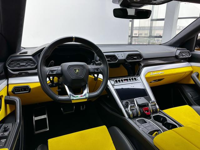 Urus 2021 4.0T V8 – фото 18