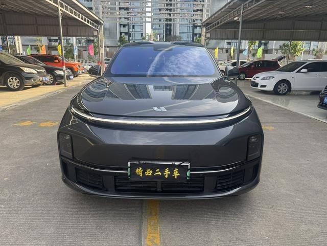 Li Auto L7 2023 Pro – фото 2