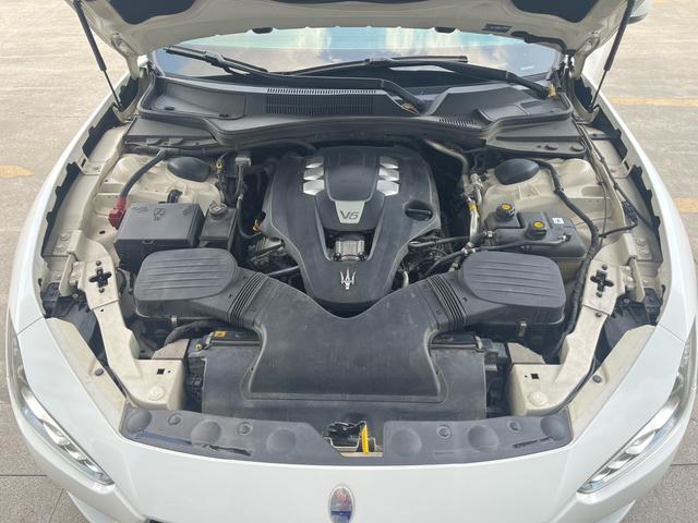Maserati Ghibli 2014 3.0T Base – фото 15
