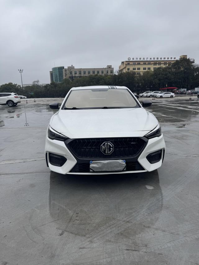 MG6 Модель 2020 года 1.5T автоматическое Trendy Deluxe Edition – фото 2