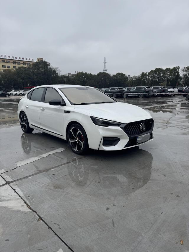 MG6 Модель 2020 года 1.5T автоматическое Trendy Deluxe Edition – фото 3