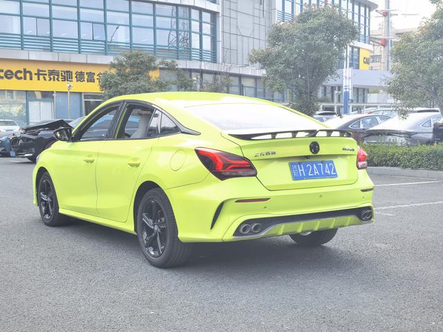 MG5 Scorpio 2022 1.5T Trophy Sport Flagship – фото 8