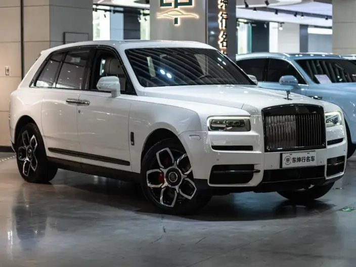 Cullinan 2020 Model Black Badge