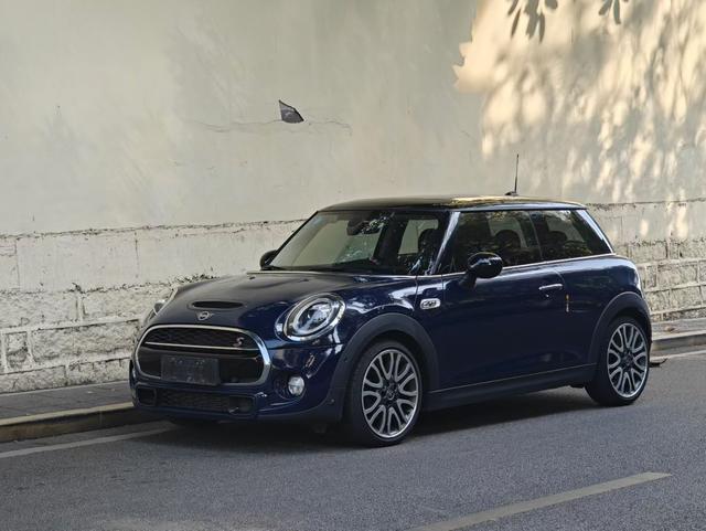 MINI 2019 2.0T COOPER S Artist – фото 1