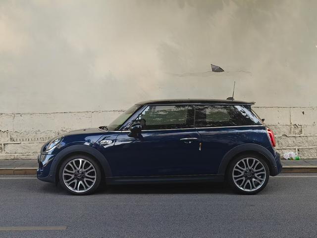 MINI 2019 2.0T COOPER S Artist – фото 3