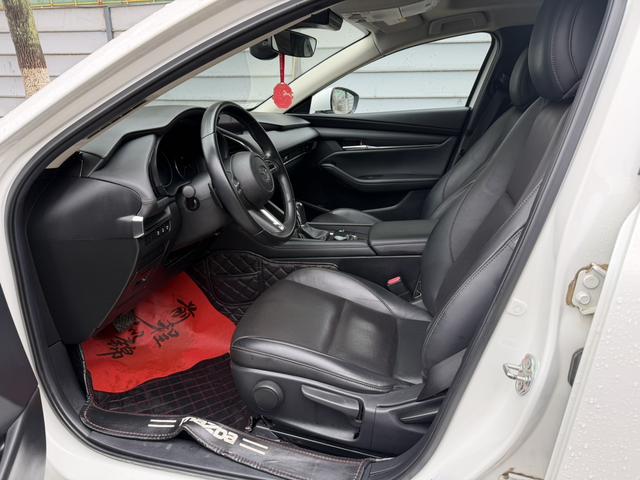 Mazda3 Axela 2021 2.0L Automatic Zhi Xuan – фото 4