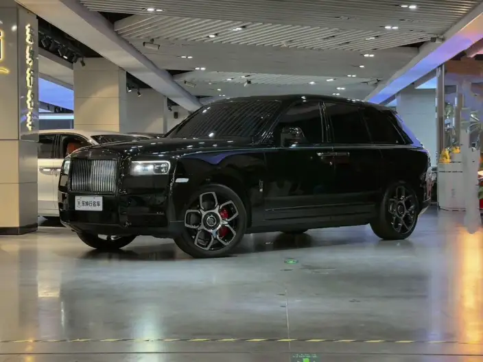 Cullinan 2020 Model Black Badge