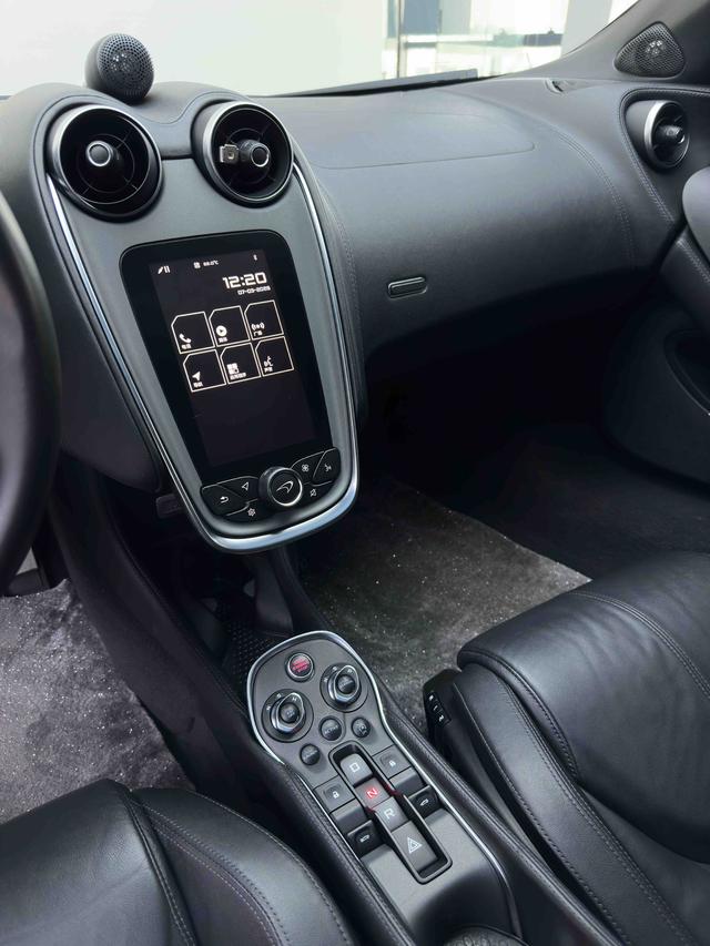 McLaren 570 S 2015 модификация 3.8T Coupe – фото 22