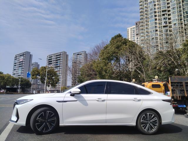 Chery Arrizo 8 Модель 2022 года 1.6TGDI DCT Ya – фото 4
