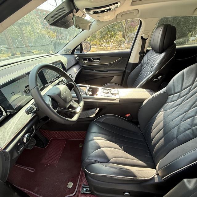 Chery Tiggo 9 Раздел 2023 2.0T DCT 2WD Deluxe Edition 5 seat – фото 5