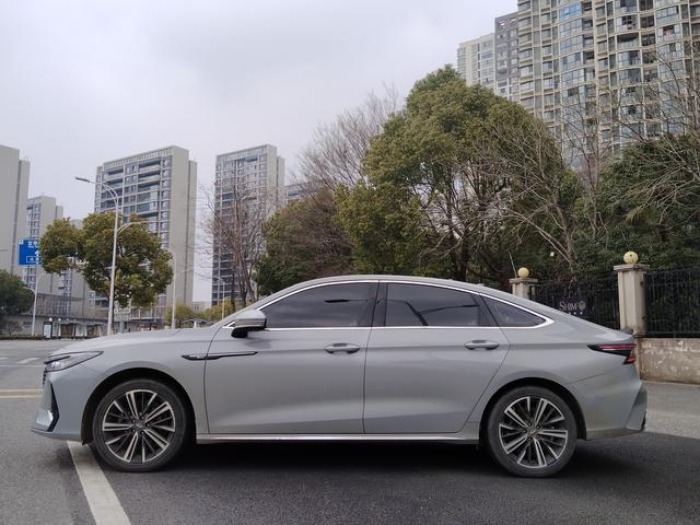 Chery Arrizo 8 2024 модификация 1.6TGDI DCT Spirior – фото 4