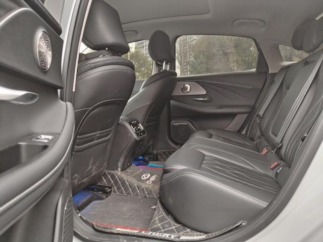 Chery Arrizo 8 2024 модификация 1.6TGDI DCT Spirior – фото 15