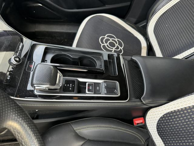 Roewe i6 MAX 2020 300TGI Automatic Cool Edition – фото 12